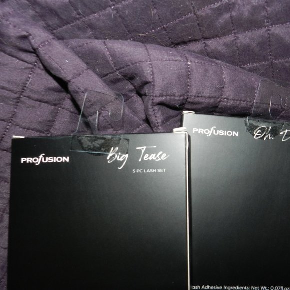 Profusion Big Tease 6 Pc set 5 Eyelash sets & one Adhesive - Black SEALED NEW - Picture 2 of 9
